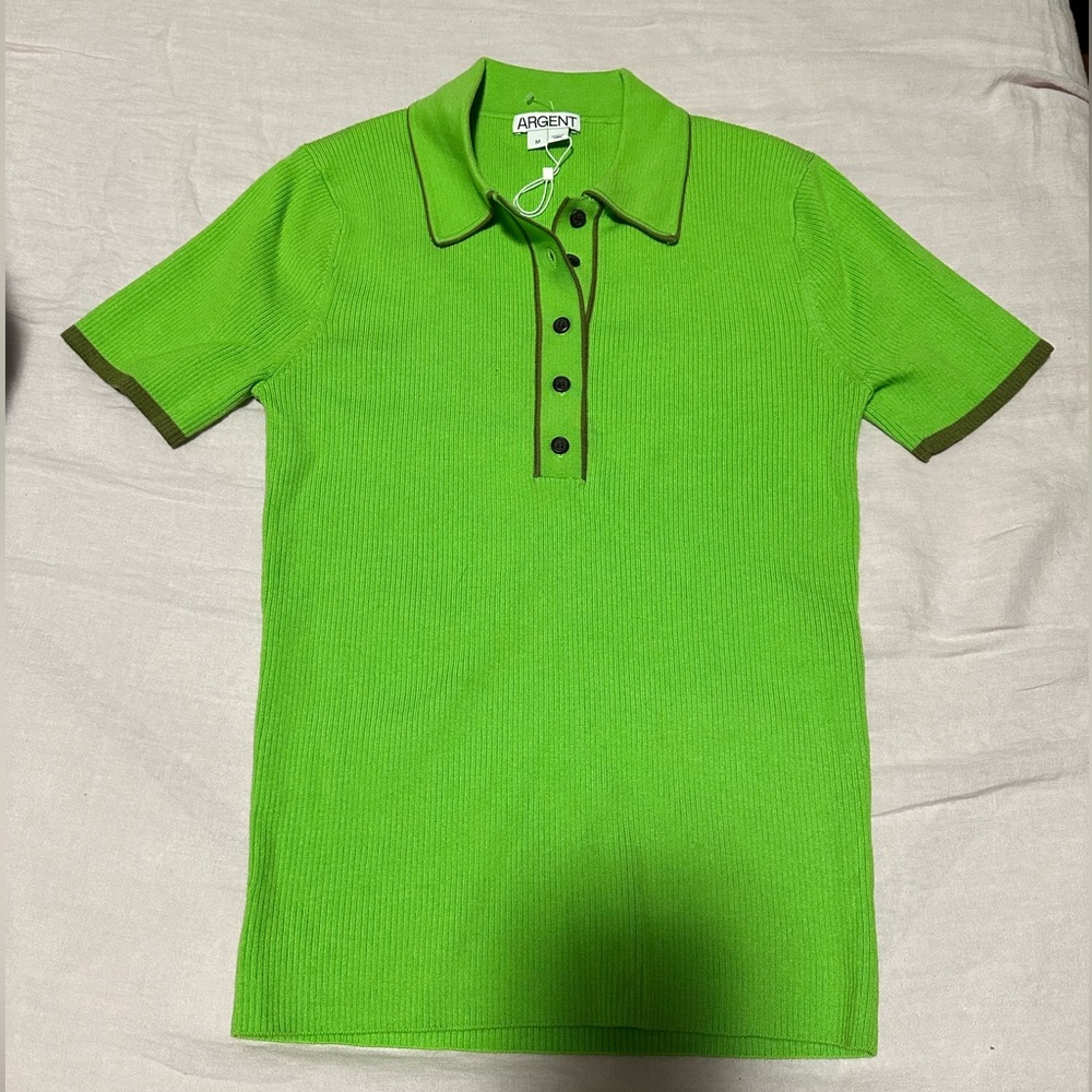 Argent top